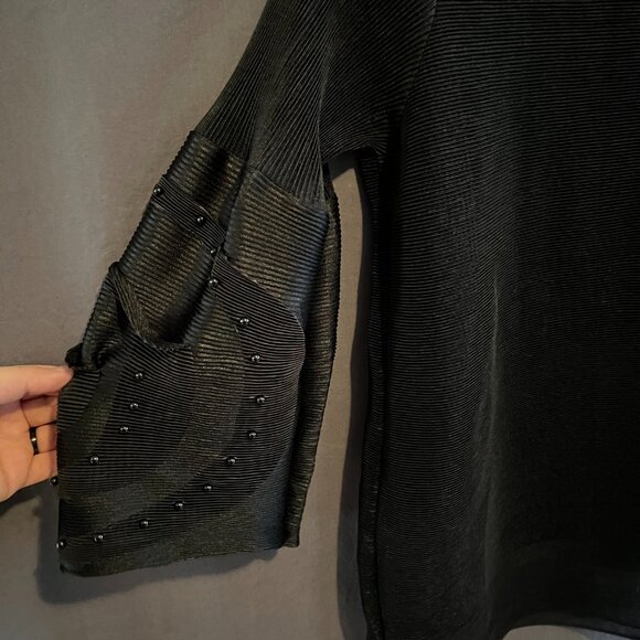 N by Nancy mod avant garde unique puff sleeve scallop neck blouse black M - Picture 13 of 16